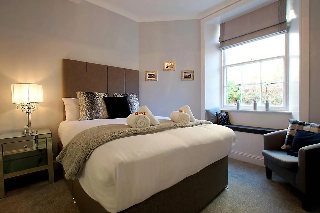 Joivy Unique Old Town Stay Under Edinburgh Castle